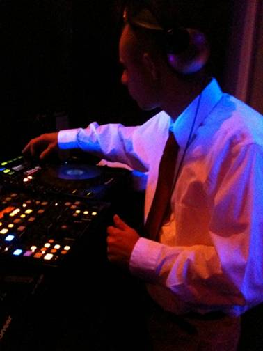 dj clyburn house and trance music 17b_walkers
